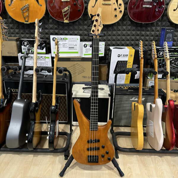Manne Basic Bass