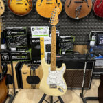 Fender Stratocaster American Deluxe white blonde
